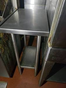 lot 4871 image: All stainless work table