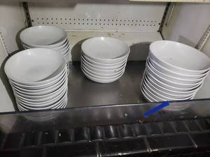 lot 4884 image: Approx (40) large white serving bowls