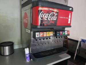 lot 4899 image: 10 selection soda fountain