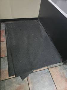 lot 4907 image: (3) floor rugs