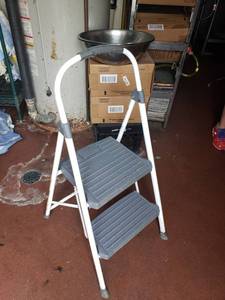 lot 4961 image: Folding step ladder