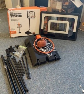 lot 3042 image: Pro Mini Hoop System