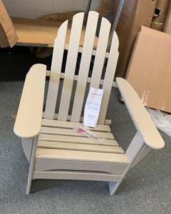 lot 3074 image: Ivy Terrace Classic Folding Adirondack