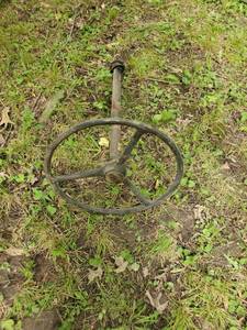 lot 20 image: Antique Steering Wheel