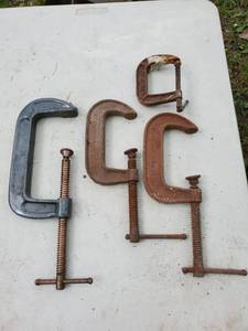 lot 27 image: Lot of 4 C Clamps