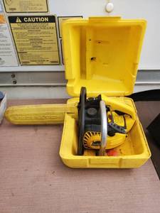 lot 6517 image: McCullough Eager Beaver Chainsaw -Untested j