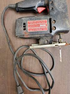 lot 6526 image: Craftsman 58 inc Sabre Saw