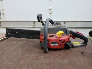 lot 6571 image: Powerstroke Engine 33cc Chainsaw