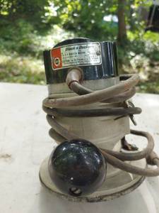 lot 6616 image: Black & Decker 1 12 HP Router Motor