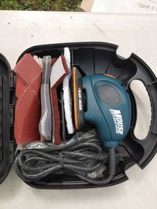 lot 6618 image: Black & Decker Sander Polisher