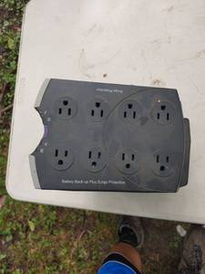 lot 6622 image: Surge Protector