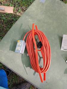 lot 6642 image: Extension cord with 2 outlets
