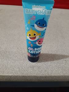 lot 1410 image: Baby Shark Scented Body Lotion 3oz