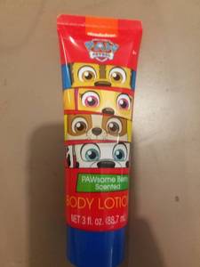lot 1617 image: Paw Patrol Pawsome Berry Scented Kids Body Lotion 3oz