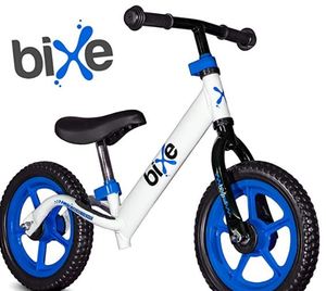 lot 125 image: Blue (4LBS) Aluminum Balance Bike for Kids and Toddlers - 12 No Pedal Sport Training Bicycle for Children Ages 3,4,5