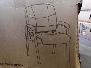 lot 4576 image: Amazonbasics Classic Leather Office Desk Guest Chair With Metal Frame - Black