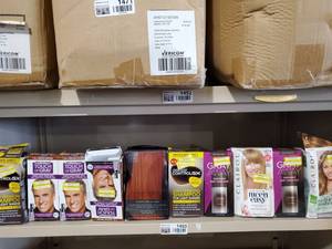 lot 1452 image: Lot of Hair Dyes