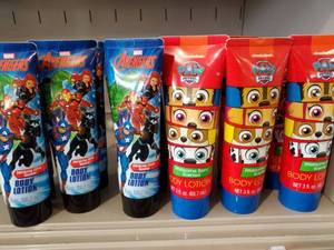 lot 3939 image: Lot of Kids Body Lotions