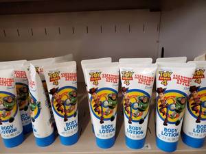 lot 3944 image: Lot of Kids Body Lotions