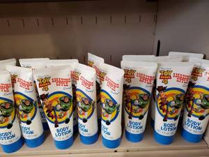 lot 3946 image: Lot of Kids Body Lotions