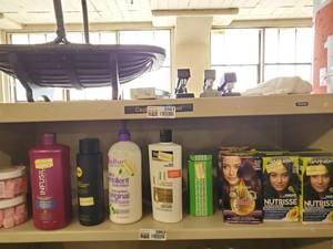 lot 3961 image: Lot of Beauty Products