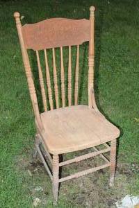 lot 1110 image: Vintage Wooden Spindle Back Chair