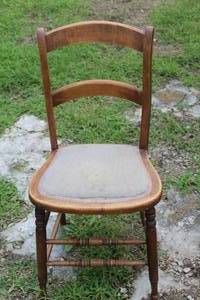 lot 1089 image: Antique Padded Seat Chair