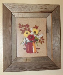 lot 1112 image: Vintage Farmhouse Framed Needlepoint Art 17.5 x 15