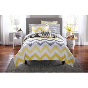 lot 10560 image: Mainstays Yellow Grey Chevron Bed in a Bag 6-Piece Bedding Comforter Set, Twin