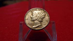lot 6945 image: MERCURY DIMES 1945, 1940-D, 1945. 1943 CIRCULATED