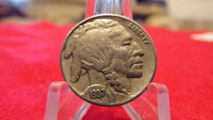 lot 6957 image: 2 BUFFALO NICKELS 1936, 1937