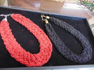 lot 1087 image: Fashion Necklaces