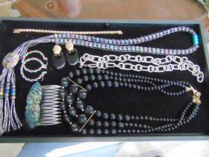 lot 1088 image: Fashion Jewelry