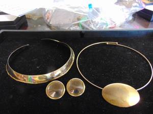 lot 1099 image: Fashion Jewelry