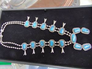 lot 1104 image: Fashion Jewelry - Stones are Loose