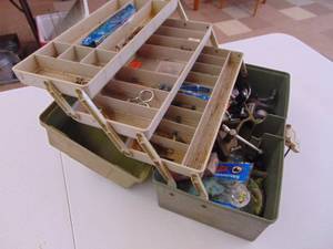 lot 1179 image: Fishing Tackle Box with Contents