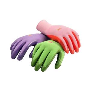 lot 5270 image: Women Gardening Gloves