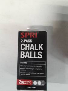 lot 5312 image: SPRI Chalk Ball  2 Pack  Squeezable Hand Chalk Bag