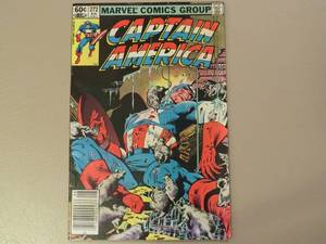 lot 7760 image: Comic Book - Captain America