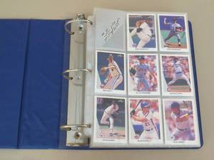 lot 7854 image: 1990 Leaf Baseball Complete Set