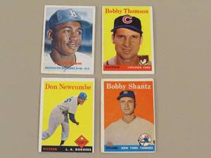 lot 7857 image: 1957 & 1958 Topps Baseball Cards Mixed Lot of 4