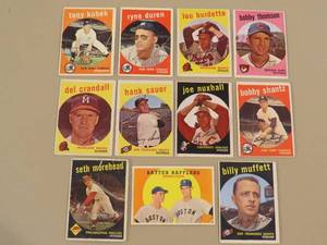 lot 7858 image: 1959 Topps Baseball Cards Lot of 11