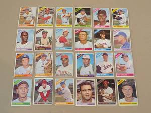 lot 7882 image: 1966 Topps Baseball Cards Lot of 24