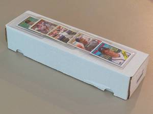 lot 7944 image: 1988 Topps Baseball Complete Set