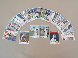 lot 7908 image: 1973 Topps Baseball Cards Lot of 39