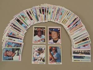 lot 7922 image: 1978 Topps Baseball Cards Lot of 92