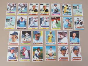 lot 7936 image: 1979 Topps Baseball Cards Lot of 26
