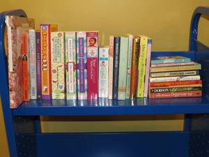 lot 7979 image: Lot of 26 books on  parenting, new mother, baby