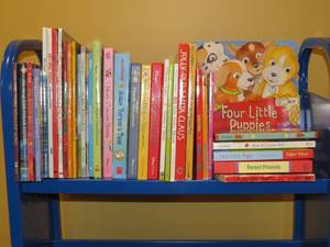 lot 7978 image: Large lot of Childrens books