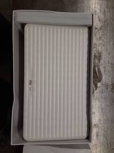 lot 1024 image: Cleaner Box Ultraviolet Light Cleaning Box Clean Light Clean Box for Phones Nail Clippers Makeup Brushes Toothbrush